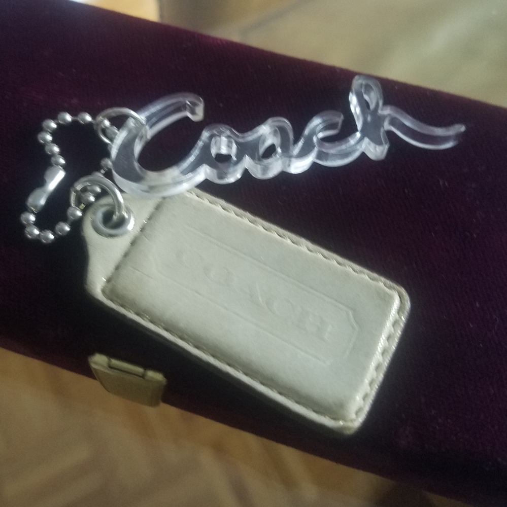 2X Vintage Coach Bag Charm Keychain Tag & Transparent Logo - Picture 2 of 9